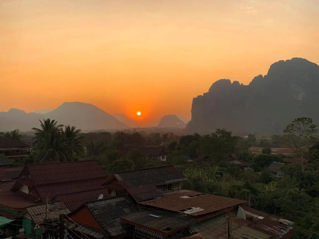 Bountang Mountain View Riverside Hotel — photo 15