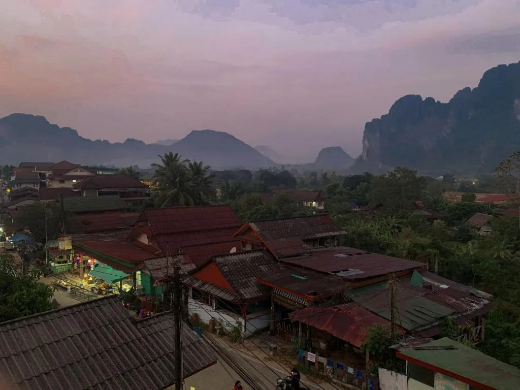 Bountang Mountain View Riverside Hotel — photo 16